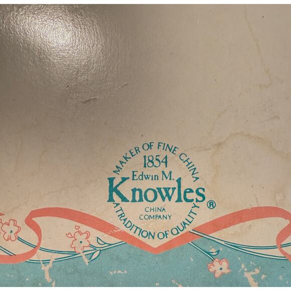 NRFB Ashton Drake Elizabeth's Homecoming Porcelain Doll by Kathy Hippensteel - Picture 10 of 12